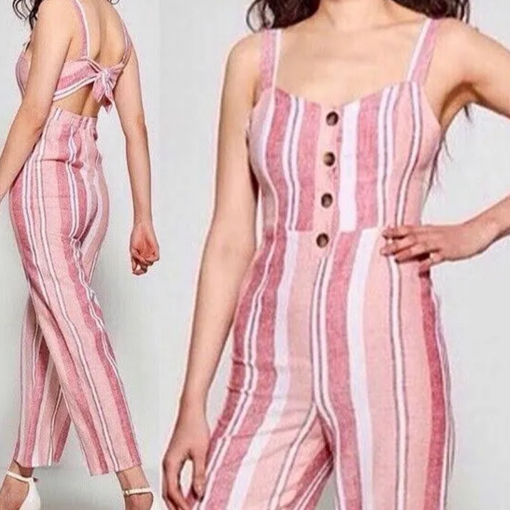 Romeo & Juliet Couture Button Linen Blend Jumpsuit